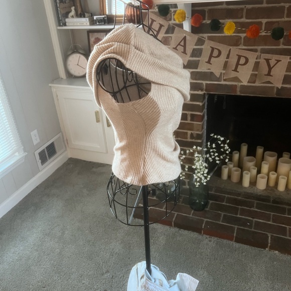 VICI Off-Shoulder Waffle Knit Sweater Top – Beige Small - Picture 5 of 6